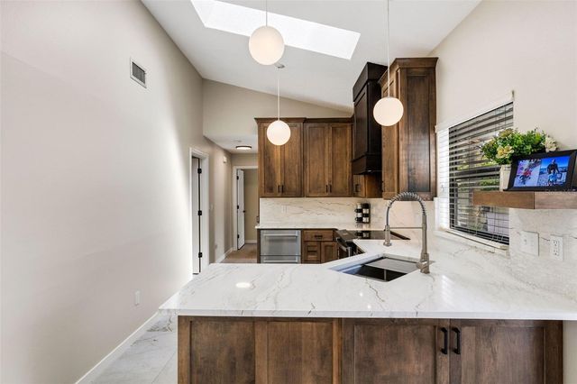 440 PALMETTO COURT 1, Venice, FL 34285