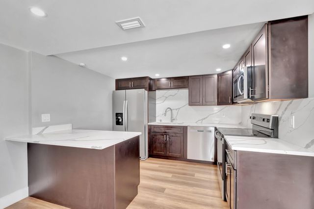 125 E Hart Street, Lantana, FL 33462