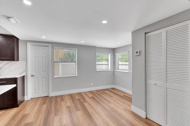 125 E Hart Street, Lantana, FL 33462