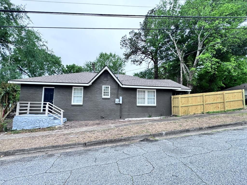 1016 Samson Avenue, Columbus, GA 31906