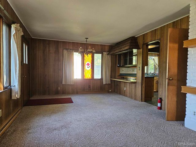 217 Mulock Street, Ontonagon, MI 49953