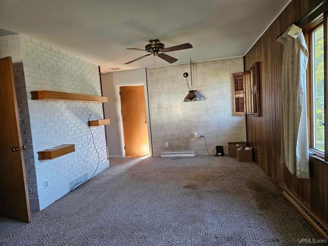 217 Mulock Street, Ontonagon, MI 49953