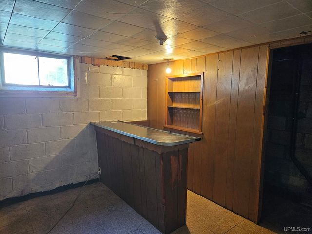 217 Mulock Street, Ontonagon, MI 49953