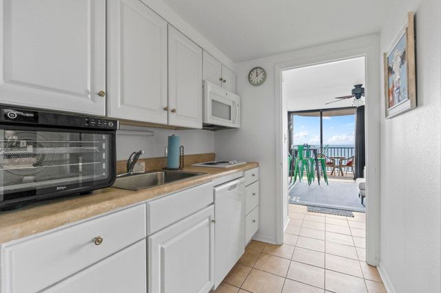 2406 N Ocean Blvd Unit 604, Myrtle Beach, SC 29577