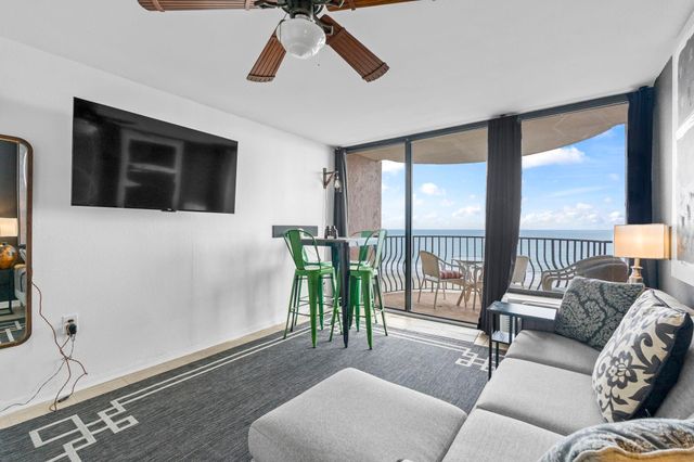 2406 N Ocean Blvd Unit 604, Myrtle Beach, SC 29577