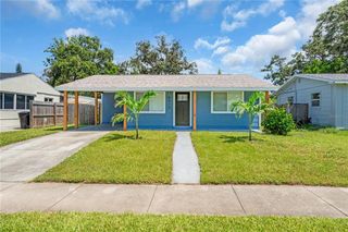 5413 NEWTON AVENUE S, Gulfport, FL 33707