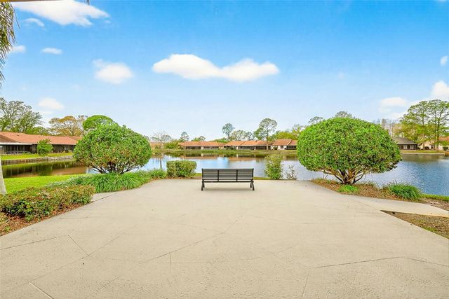 3934 SHORESIDE CIRCLE, Tampa, FL 33624