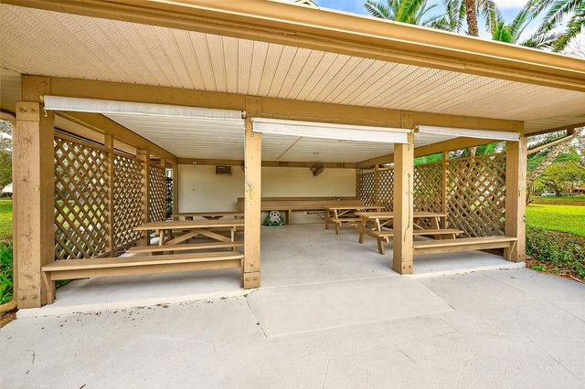 3934 SHORESIDE CIRCLE, Tampa, FL 33624