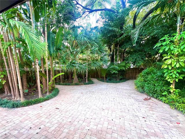 1900 Tigertail Ave 1, Miami, FL 33133