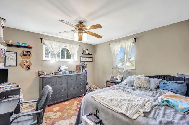 9315 Greenhedge Lane, Symmes Twp, OH 45140