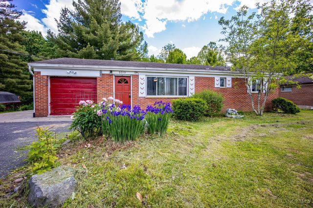9315 Greenhedge Lane, Symmes Twp, OH 45140