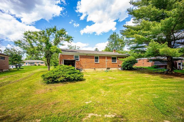 9315 Greenhedge Lane, Symmes Twp, OH 45140