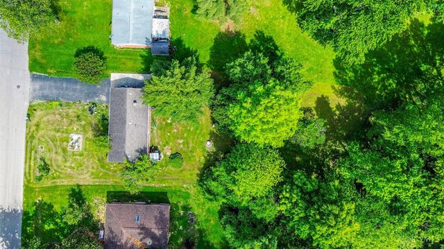 9315 Greenhedge Lane, Symmes Twp, OH 45140