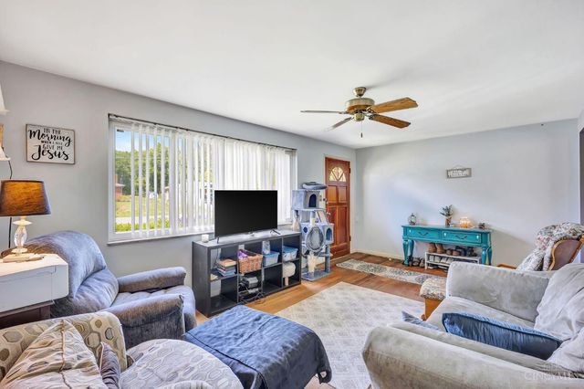 9315 Greenhedge Lane, Symmes Twp, OH 45140