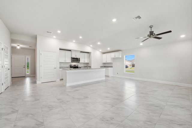 8603 Giovanni Avenue, Fort Pierce, FL 34951