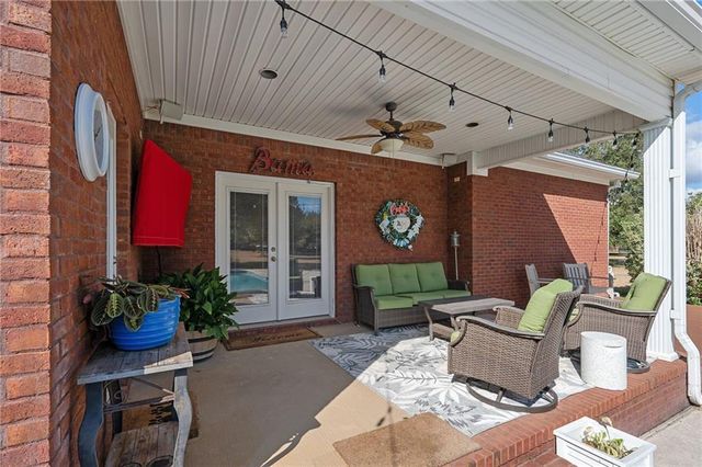 3255 Scott Dairy Loop W Road, Mobile, AL 36695