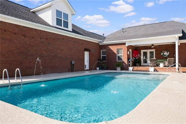 3255 Scott Dairy Loop W Road, Mobile, AL 36695