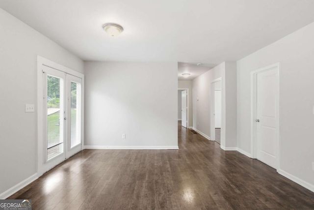 211 First Street, Woodstock, GA 30188