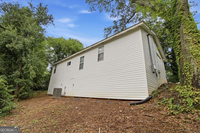211 First Street, Woodstock, GA 30188