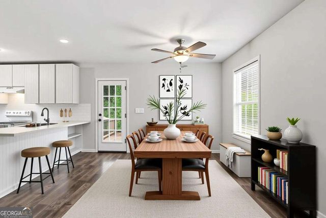 211 First Street, Woodstock, GA 30188