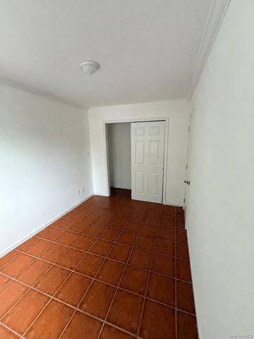 9229 55th Avenue 2Fl, Elmhurst, NY 11373