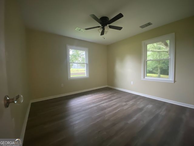 1947 Ga Highway 42, Byron, GA 31008