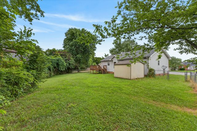 1862 Timberline Pl, Clarksville, TN 37042