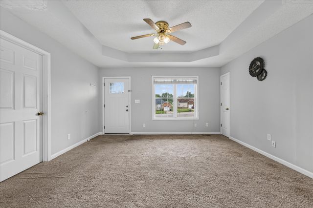 1862 Timberline Pl, Clarksville, TN 37042
