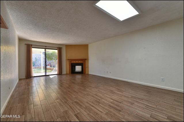 6130 SIERRA VALLE Lane, El Paso, TX 79912