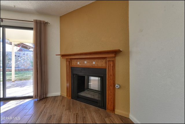 6130 SIERRA VALLE Lane, El Paso, TX 79912