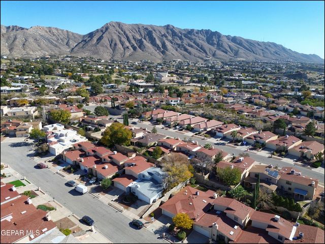 6130 SIERRA VALLE Lane, El Paso, TX 79912