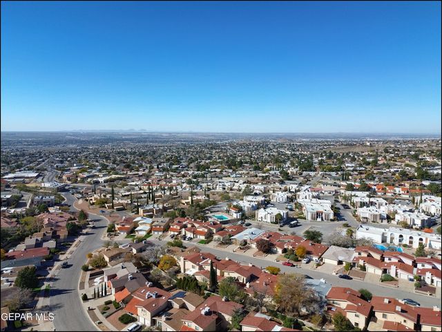 6130 SIERRA VALLE Lane, El Paso, TX 79912