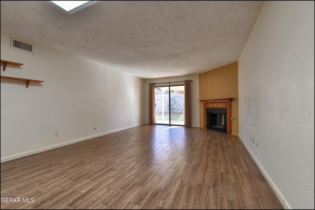 6130 SIERRA VALLE Lane, El Paso, TX 79912