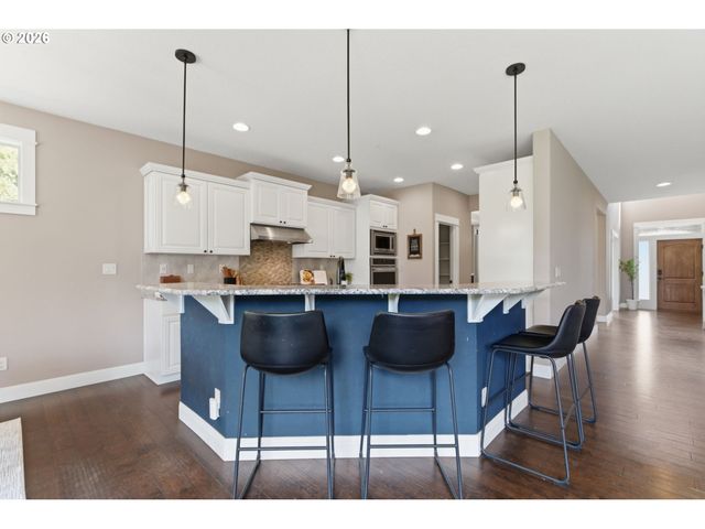 330 Se 13TH Pl, Canby, OR 97013