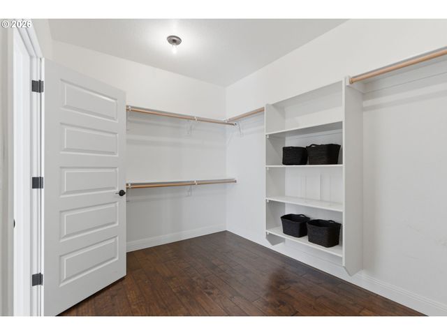 330 Se 13TH Pl, Canby, OR 97013