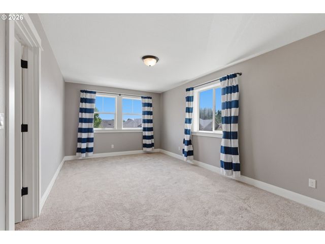 330 Se 13TH Pl, Canby, OR 97013