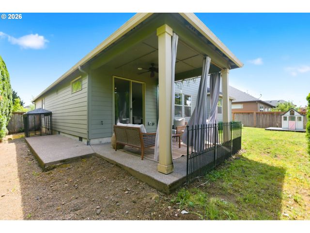 330 Se 13TH Pl, Canby, OR 97013