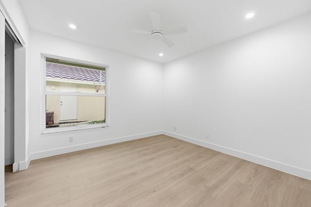 9677 N Springs Way, Coral Springs, FL 33076