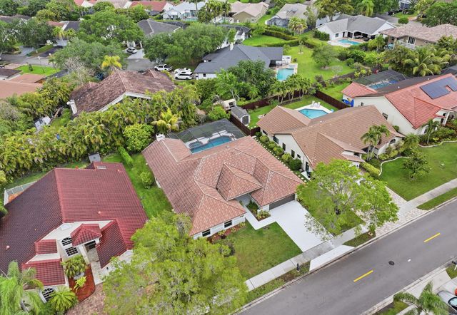 9677 N Springs Way, Coral Springs, FL 33076