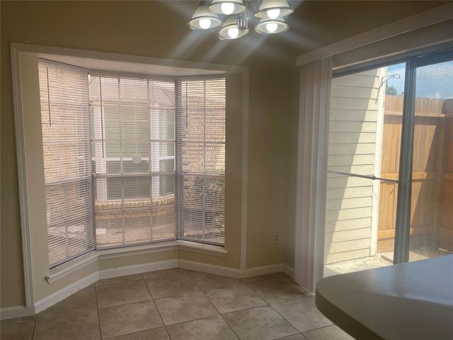 3600 Jeanetta Street 901, Houston, TX 77063