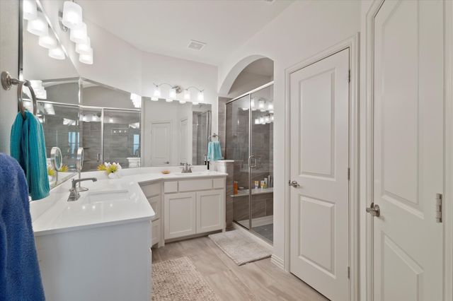 7200 Huckleberry Drive, Mckinney, TX 75070