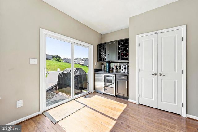1840 HONEYSUCKLE CT, Downingtown, PA 19335