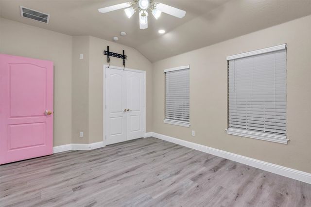 233 Keswick Lane, Mesquite, TX 75150