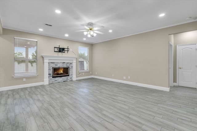 233 Keswick Lane, Mesquite, TX 75150