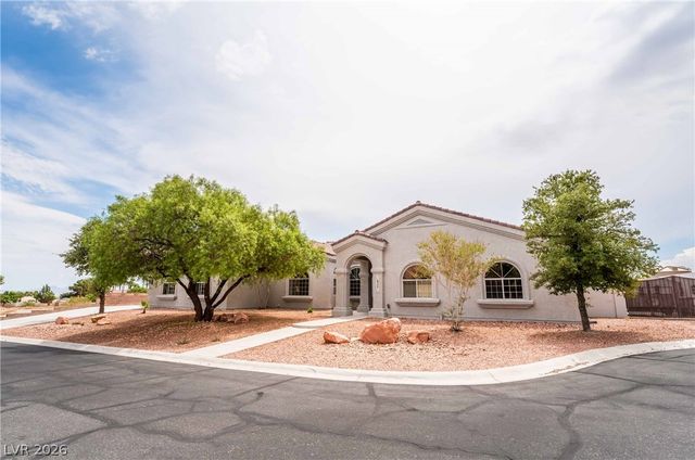 6315 North Grand Canyon Drive, Las Vegas, NV 89149