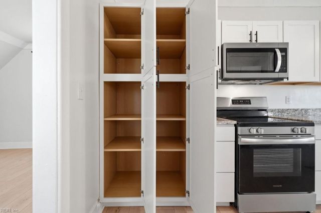 327 48th ST, Newport News, VA 23607