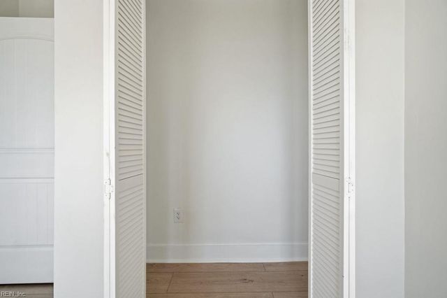 327 48th ST, Newport News, VA 23607