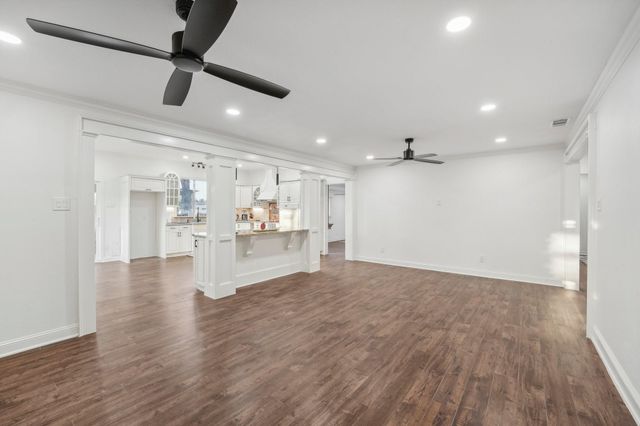 1739 Starwood DR, Cedar Park, TX 78613