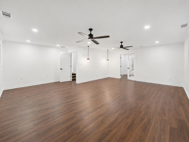 1739 Starwood DR, Cedar Park, TX 78613