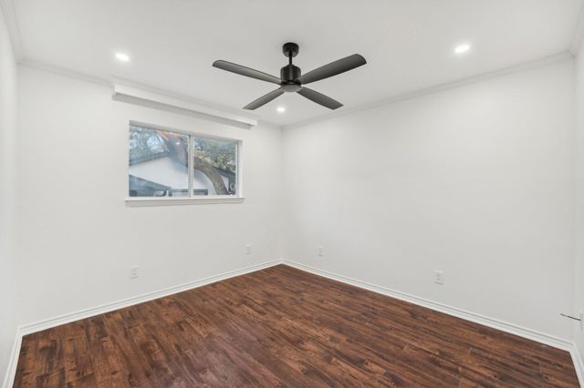 1739 Starwood DR, Cedar Park, TX 78613